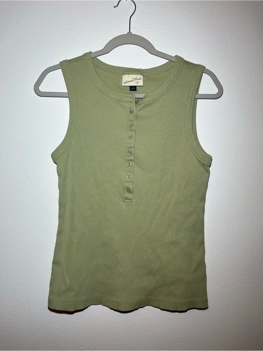 Universal Thread Henley Tank Sage Green - Picture 1 of 6